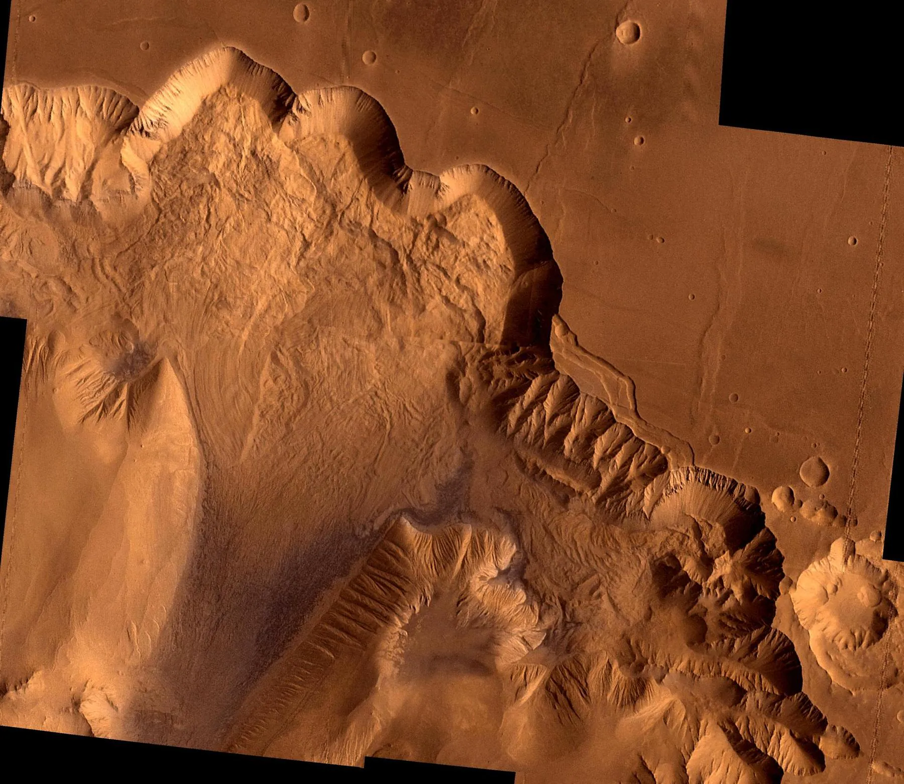 Ophir Chasma, en del av Valles Marineris